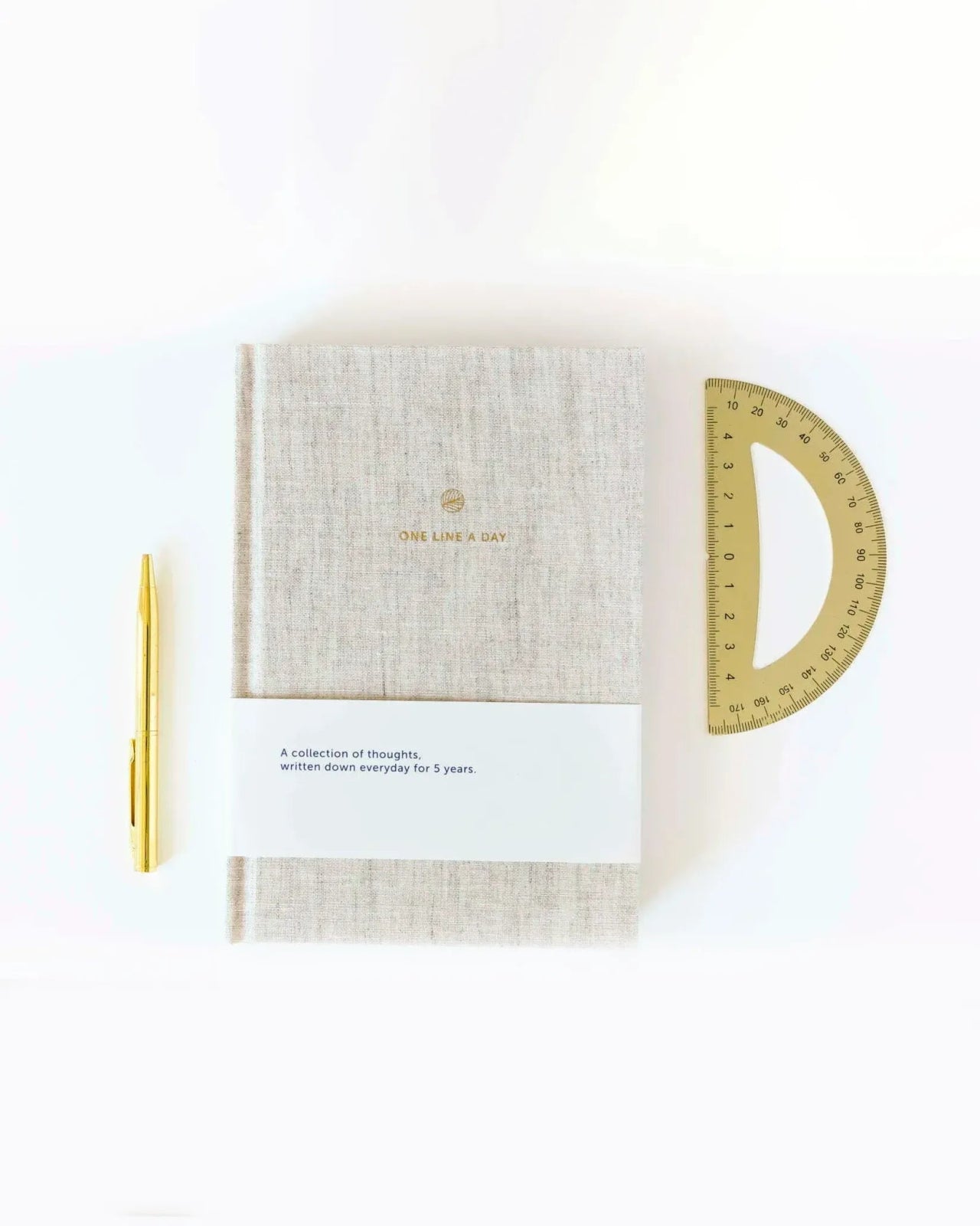 A - Journal - ONE LINE A DAY 2026 Tagebuch • Linen - Tagebuch - ROSA ECK Concept Store