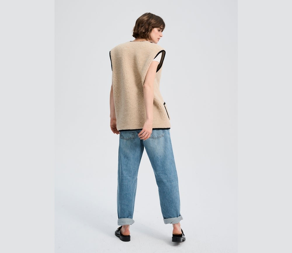 Alwero - ALPEN 2.0 Weste aus Wolle | Sandy Brown - ROSA ECK - Beige, Braun, Sand