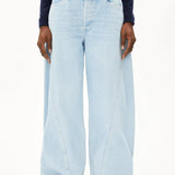 ARMEDANGELS - AALTHEA Barrel Jeans • barrea - Hose - ROSA ECK