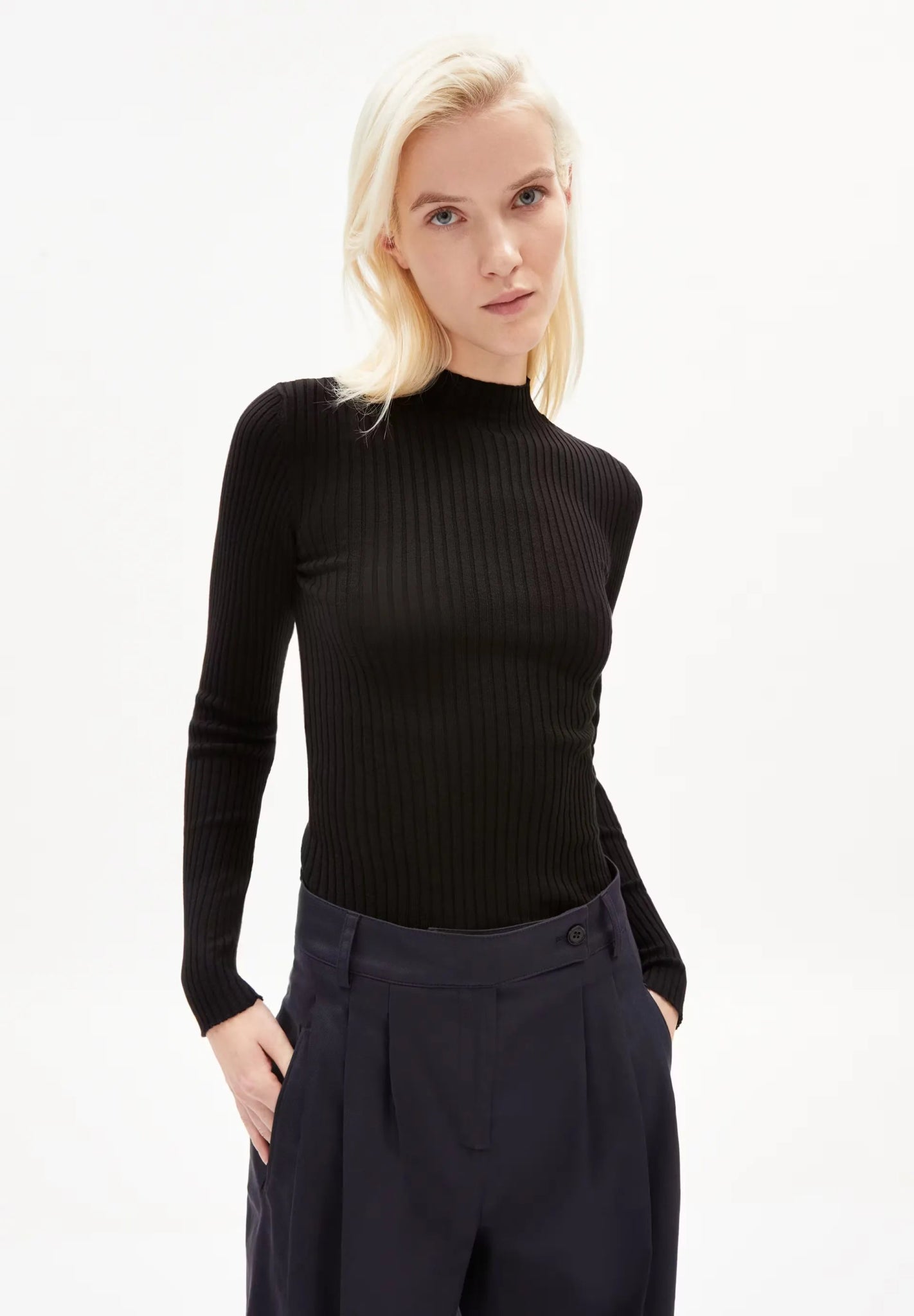 ARMEDANGELS - ALAANIA Pullover Slim Fit Aus Bio - Baumwolle | black - Sweater - ROSA ECK -
