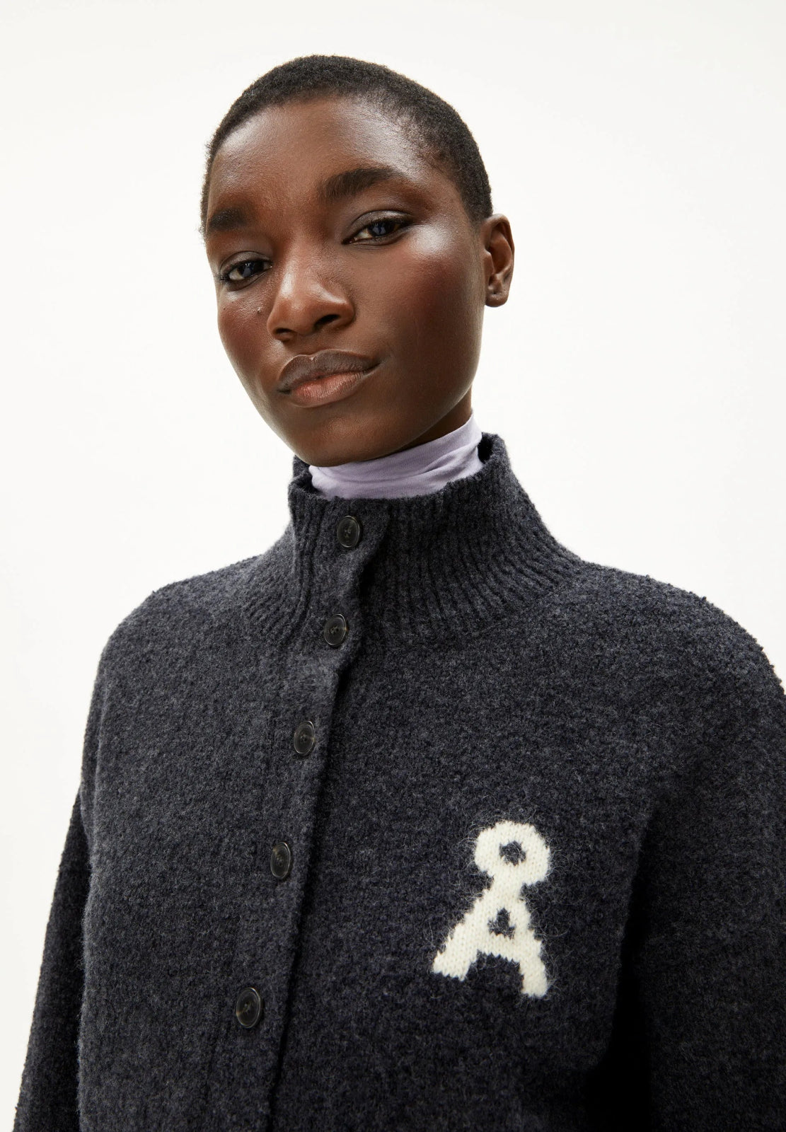 ARMEDANGELS - ICONIC Å MONALAA BOUCLÉ Strickpullover • Steel Melange Oatmilk - Pullover - ROSA ECK