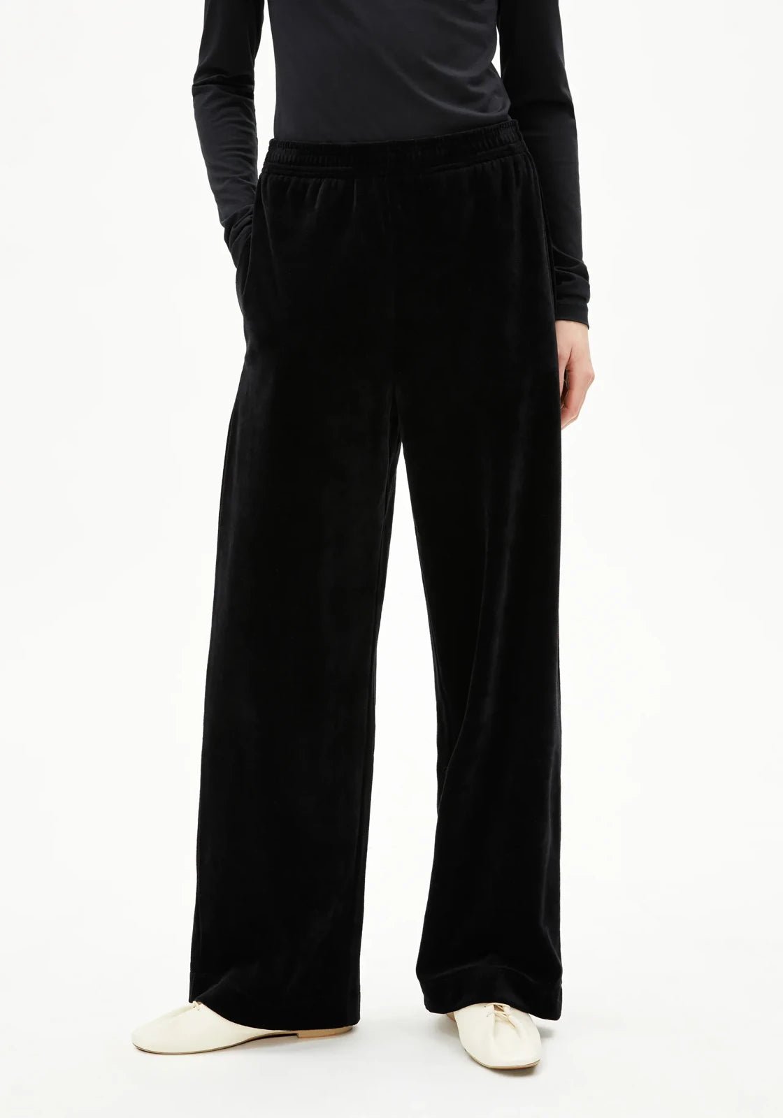 ARMEDANGELS - VATINAA VELVET Hose • black - Hose - ROSA ECK