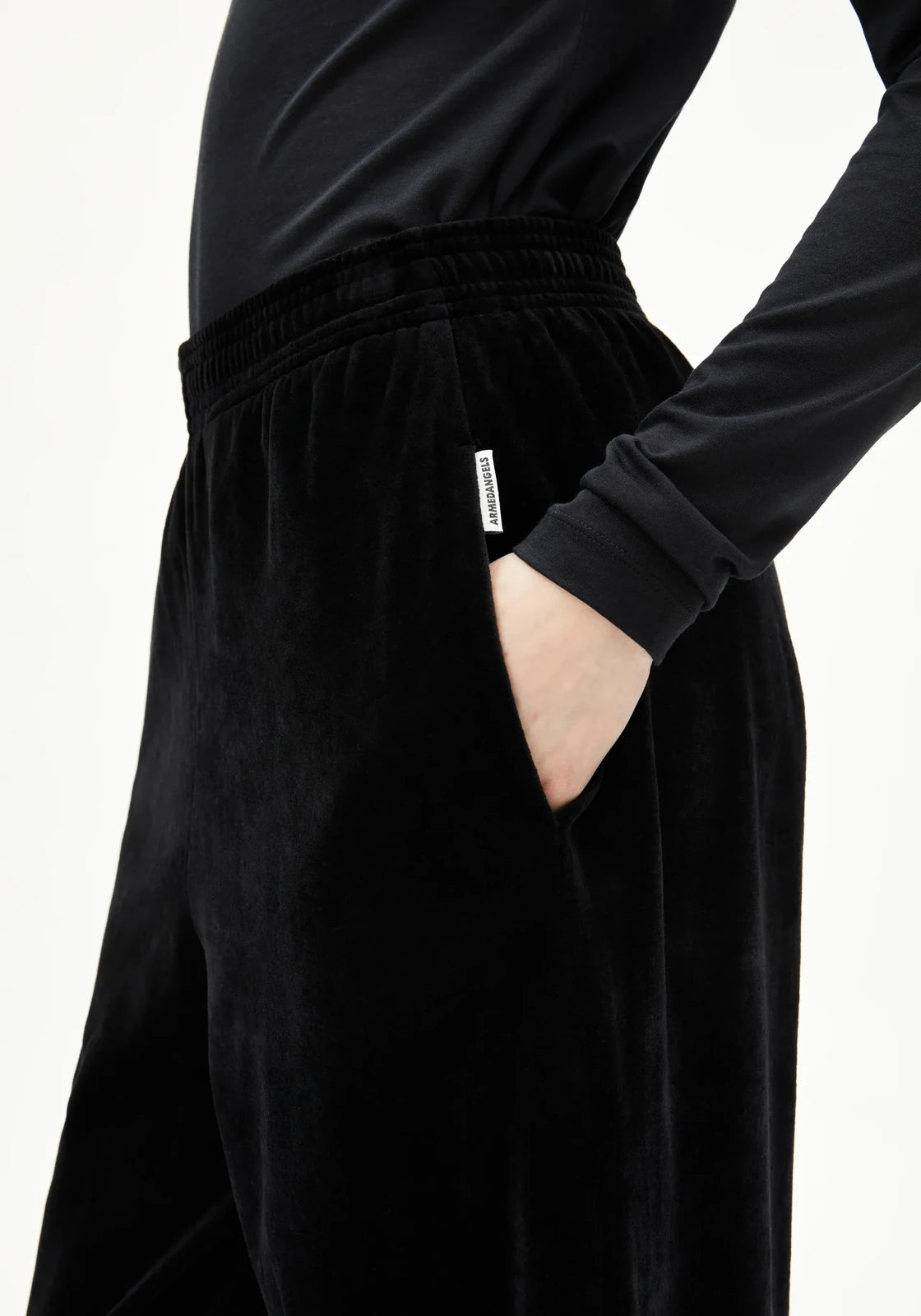 ARMEDANGELS - VATINAA VELVET Hose • black - Hose - ROSA ECK