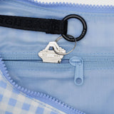 BAGGU - MEDIUM NYLON CRESCENT BAG Umhängetasche • Light Blue Gingham - Umhängetasche - ROSA ECK Concept Store