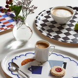 BLU KAT - CHECKER Rundes Serviertablett (⌀ 31 cm) • Espresso/Creme - Serviertablett - ROSA ECK