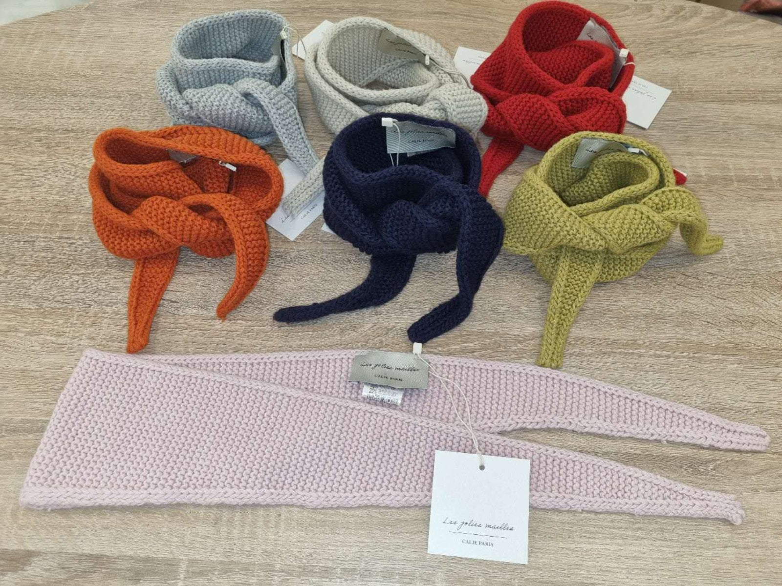 Calie Paris - Kleiner Strickschal • Schokolade - Schal - ROSA ECK