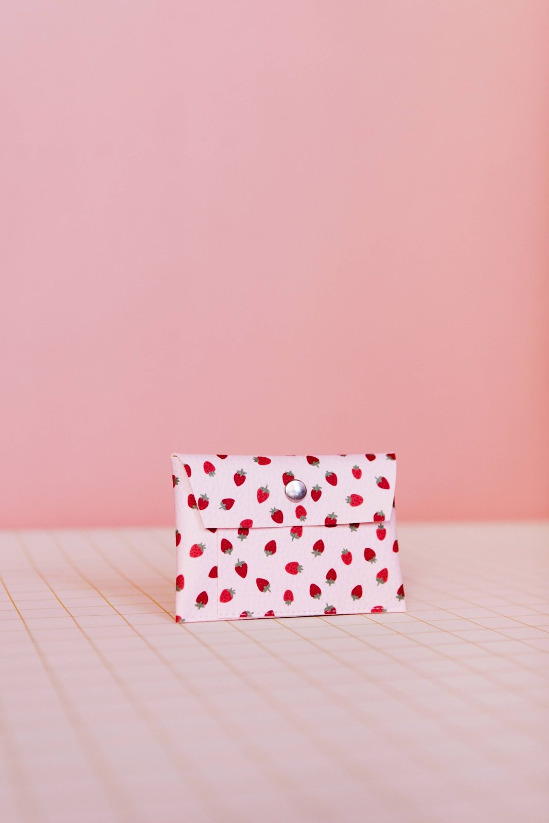 ECKE - FRESAS Kartenetui | Rosa - Geldbeutel - ROSA ECK Concept Store