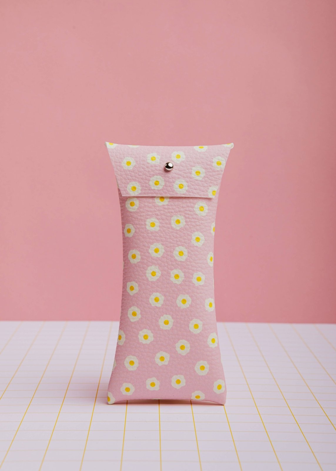 ECKE - HUEVOS Brillen - Etui • Spiegeleier - Pink - Brillen - Etui - ROSA ECK Concept Store