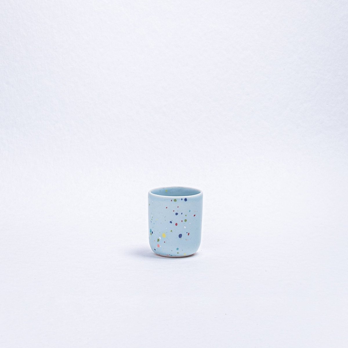 Egg Back Home - NEW PARTY Espressotasse/Eierbecher (Ø 5 cm) Gelb - ROSA ECK - Gelb, ,