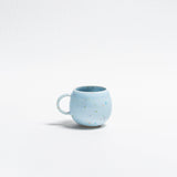 Egg Back Home - NEW PARTY Große Tasse rund (500 ml) • Soft Blue - ROSA ECK