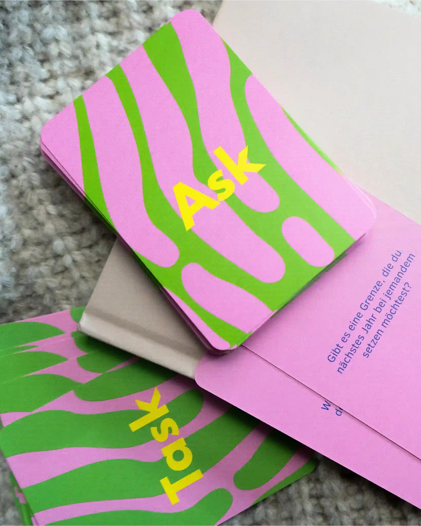 finimi - ASK & TASK Fragespiel | Birthday Edition - Fragespiel - ROSA ECK Concept Store