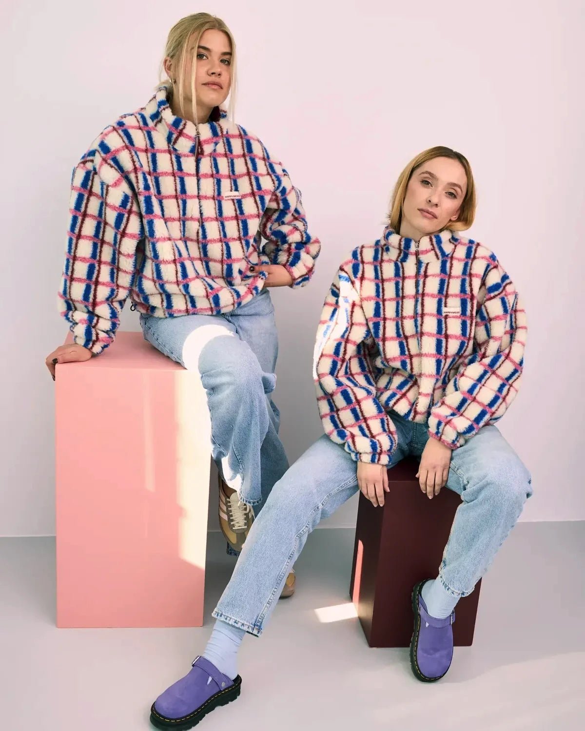 Happymess - Wolljacke mit Kängurutasche - Jacke - ROSA ECK
