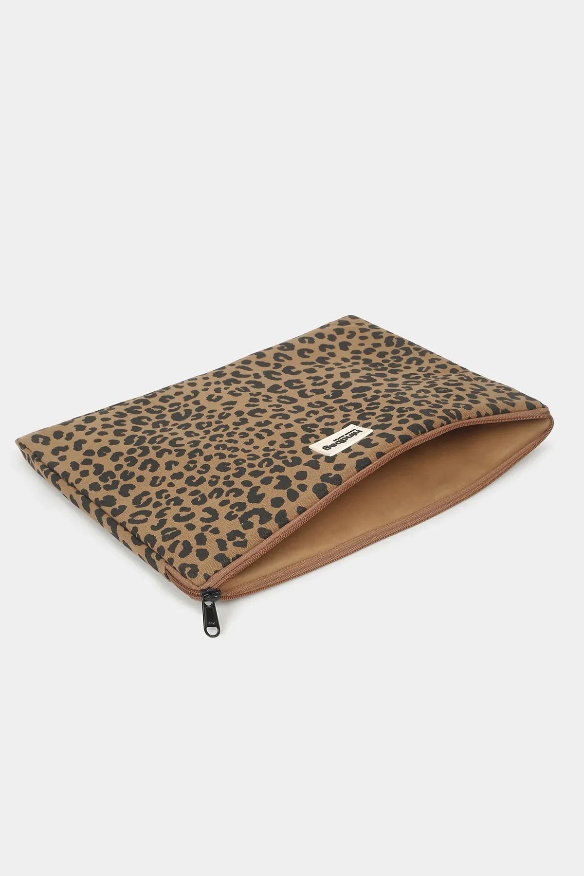 Hindbag - AVA Laptoptasche S (13 Zoll) | Leopard Cannelle - ROSA ECK Concept Store