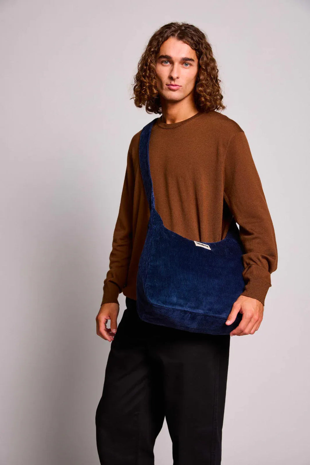 Hindbag - CLAIRE Hobo - Tasche • Cord Marineblau - Schultertasche - ROSA ECK