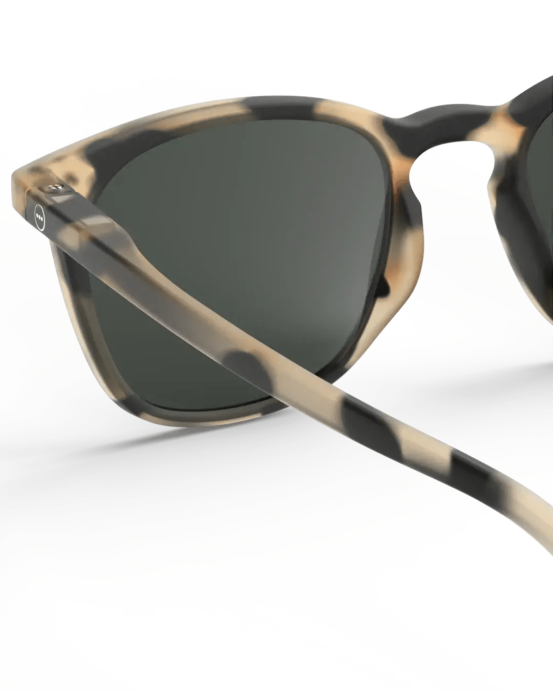 IZIPIZI - #E SUN Light Sonnenbrille | Tortoise - Sonnenbrille - ROSA ECK Concept Store