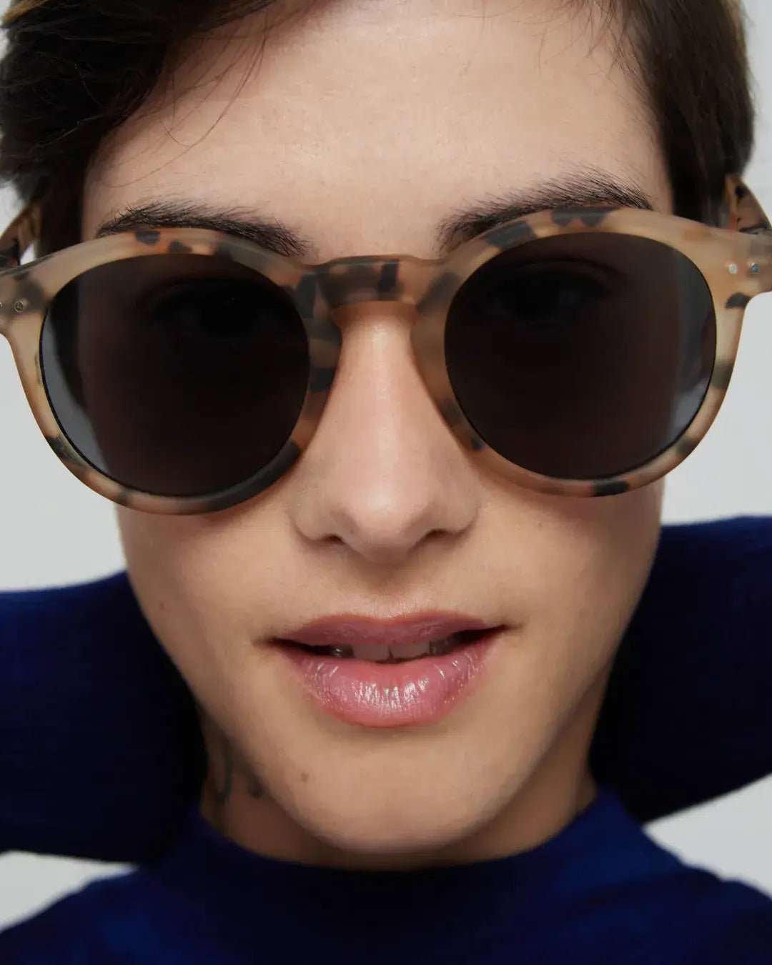 IZIPIZI - #M SUN Sonnenbrille | Light Tortoise - Sonnenbrille - ROSA ECK Concept Store