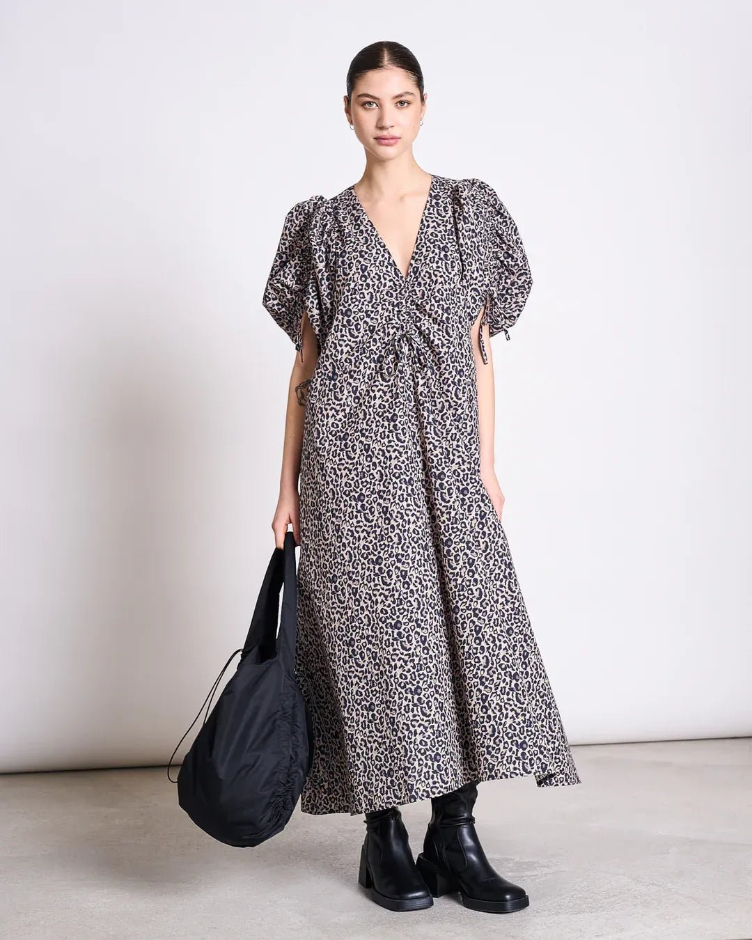 JAN ‘N JUNE - DANS Maxikleid • Leo Print - ROSA ECK Concept Store