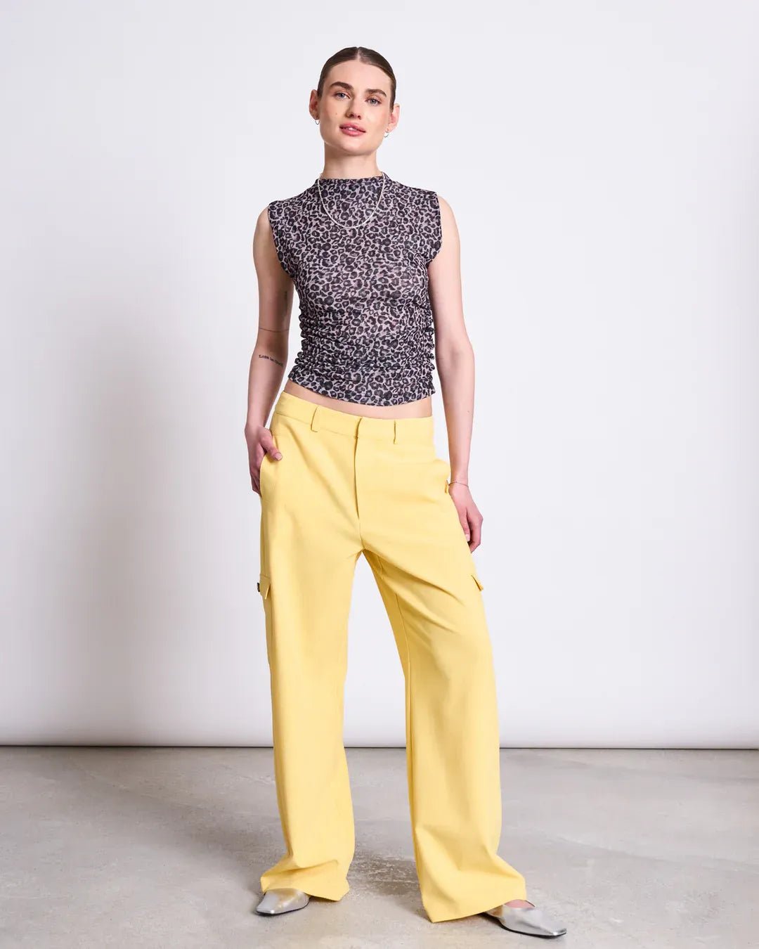 JAN ‘N JUNE - RUFFLE TOP LAGUNA LEO PRINT - Top - ROSA ECK Concept Store