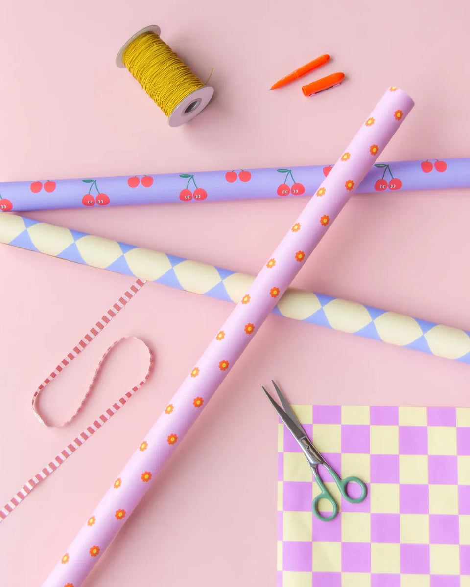 Kado Design - Geschenkpapier • Rosa mit Blumenmuster - Geschenkpapier - ROSA ECK Concept Store