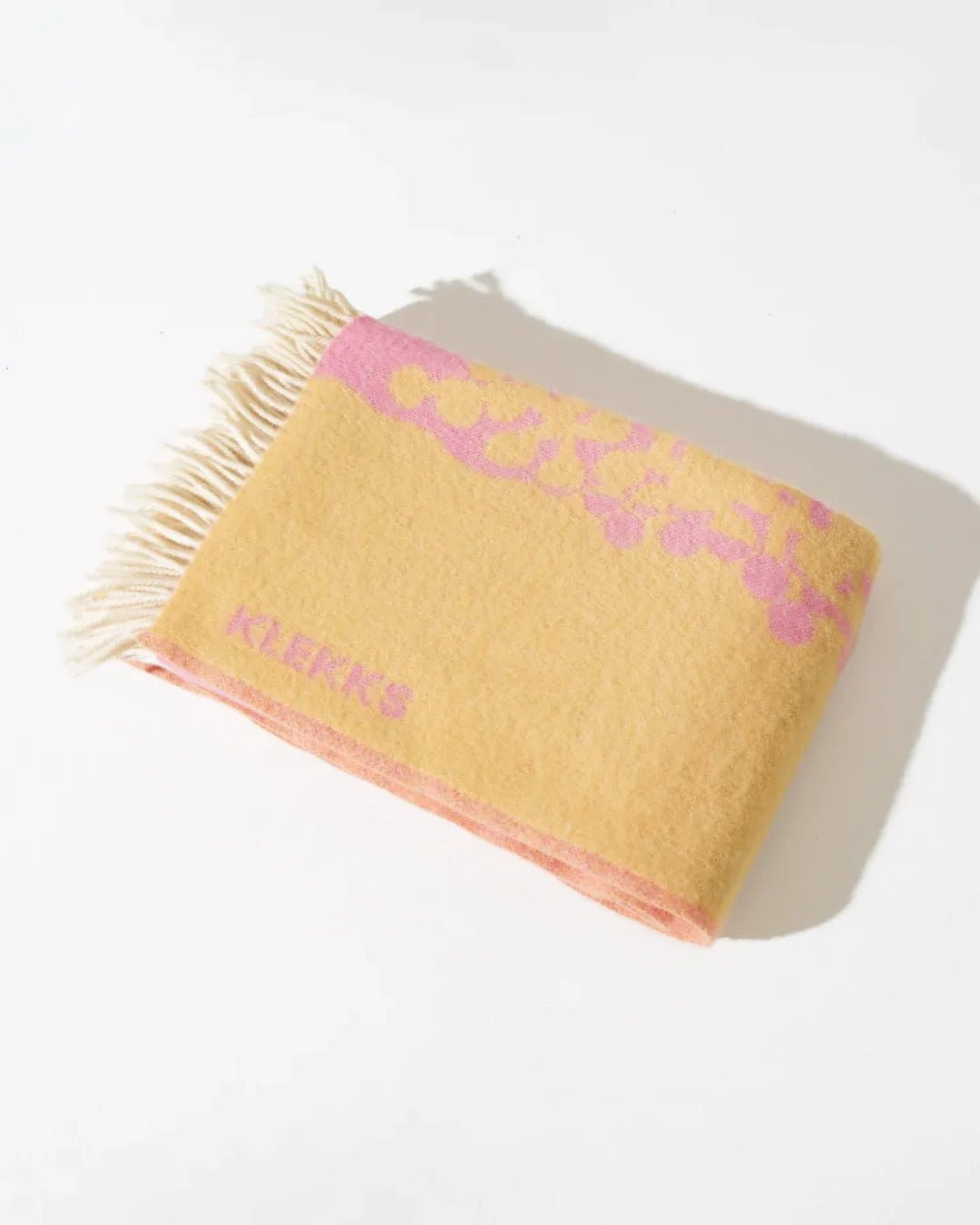KLEKKS - KLEKKS NO. 10 Wolldecke in Rosa - Sofadecke - ROSA ECK -