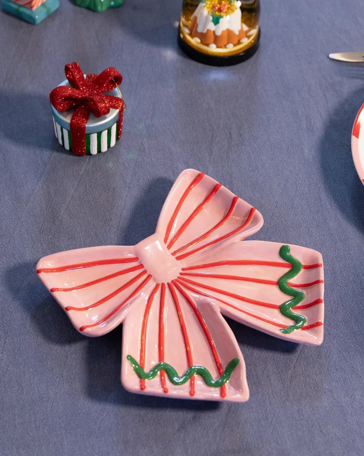 &Klevering - RIBBON Teller/Schmucktablett • Rosa - Tablett - ROSA ECK