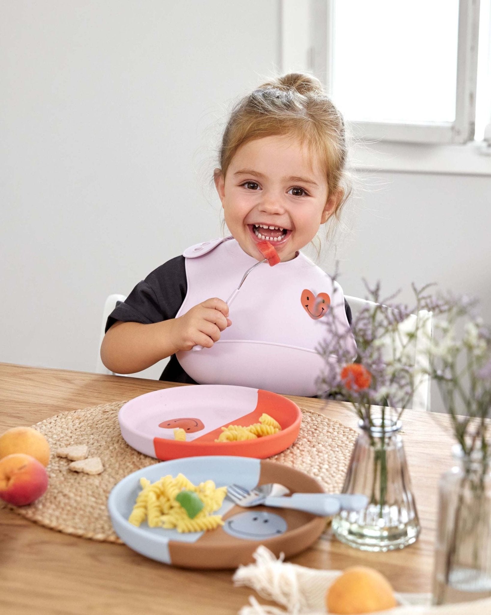 Lässig - HAPPY RASCALS Kinderteller aus Silikon | Smile - Kindergeschirr - ROSA ECK - Teller, ,