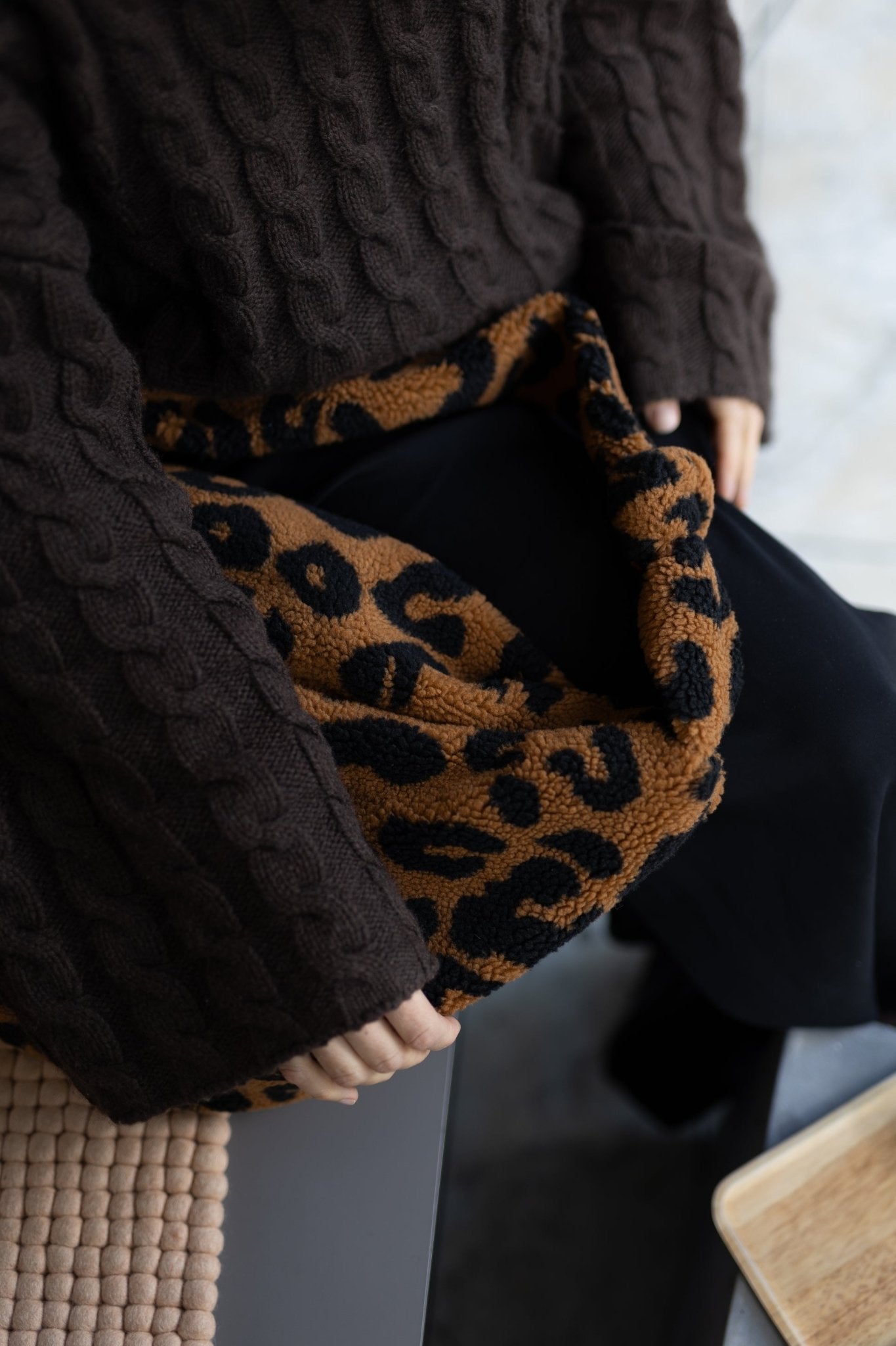 Lukkily - LUKKILY BAG #1 Tragetasche | Teddy Sienna Brown - ROSA ECK - Braun, Mom Bag,