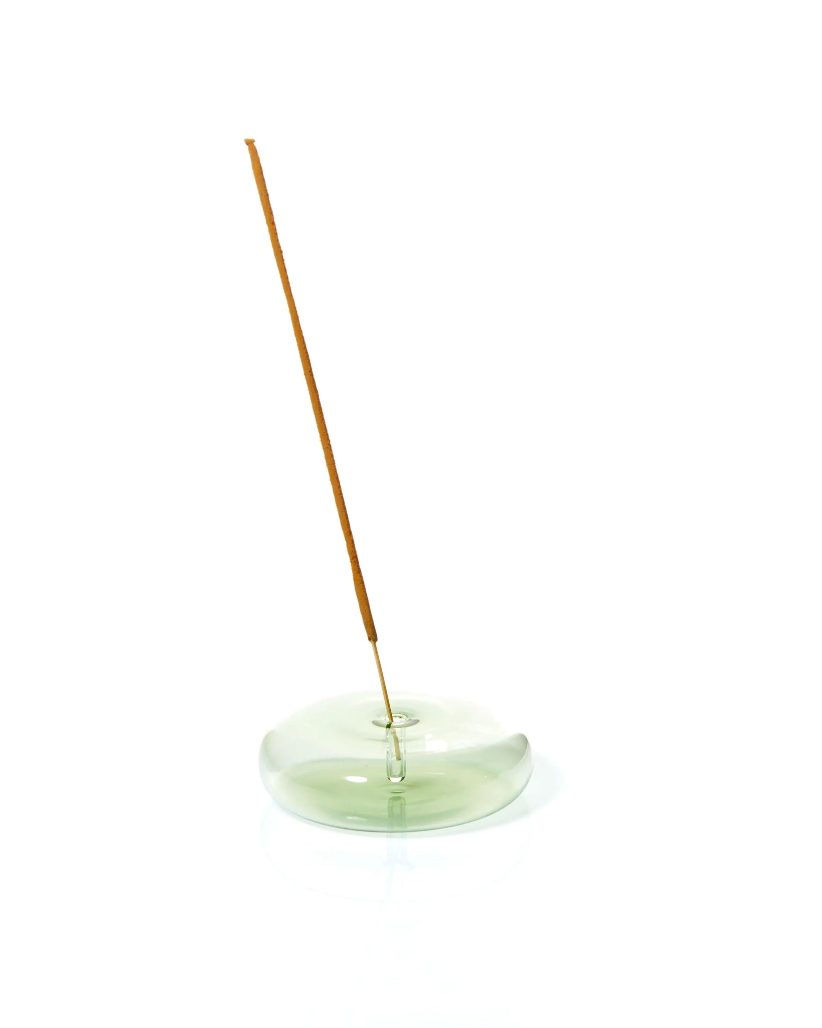 MAEGEN - DIMPLE Räucherstäbchenhalter | Green - Räucherstäbchenhalter - ROSA ECK Concept Store
