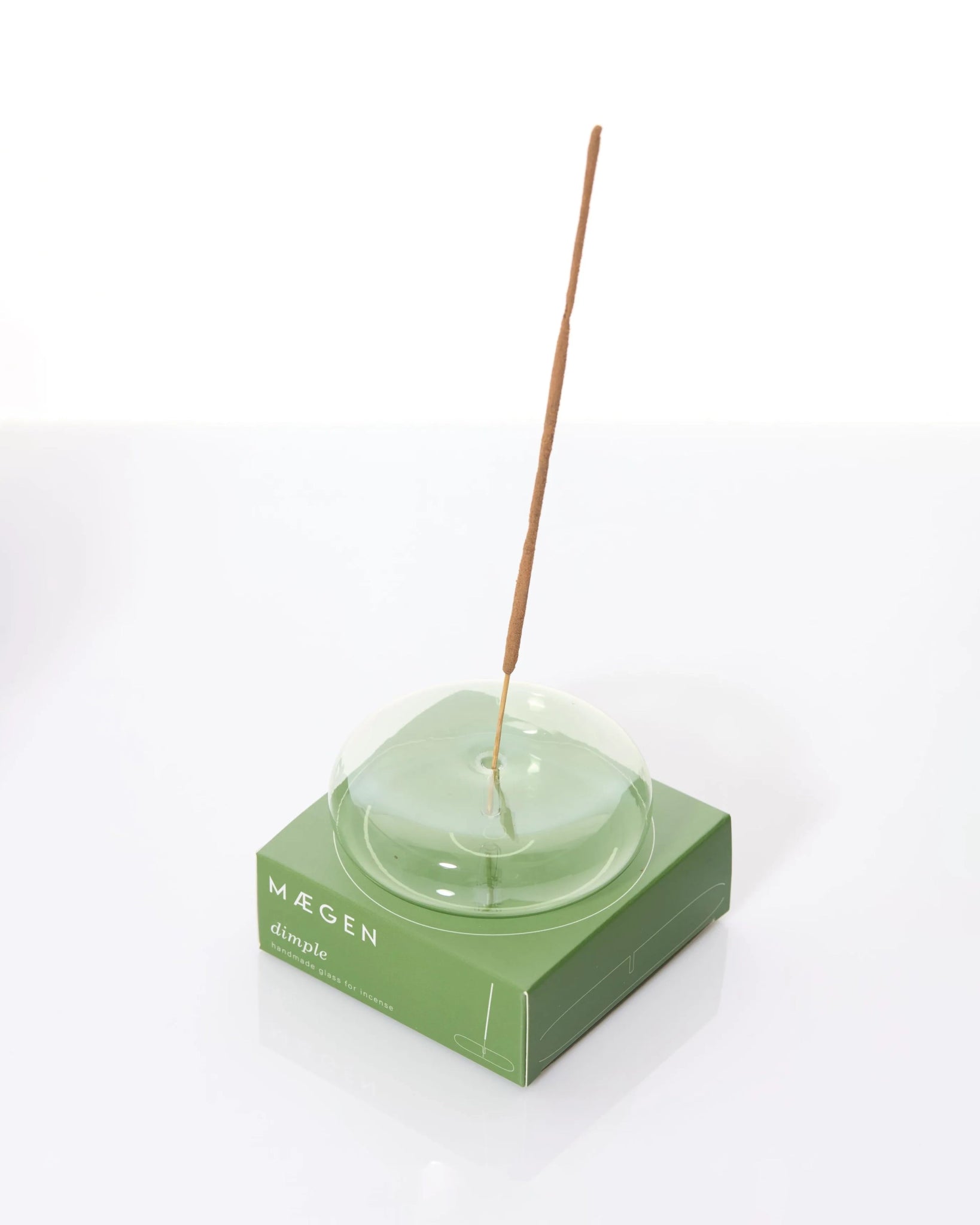 MAEGEN - DIMPLE Räucherstäbchenhalter | Green - Räucherstäbchenhalter - ROSA ECK Concept Store