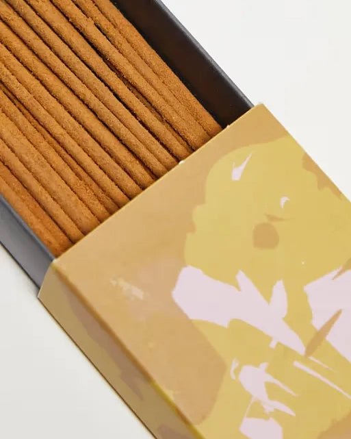 MAEGEN - PALO SANTO Räucherstäbchen (25 Stück) - Räucherstäbchen - ROSA ECK Concept Store