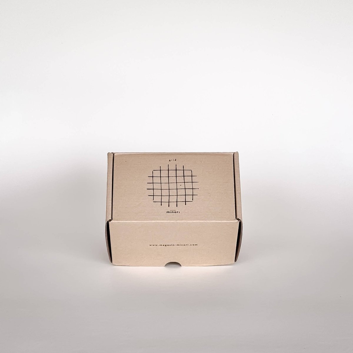 Magazin Minori - GRID Tasse mit Linienraster • spiaggia yellow - Kaffee - und Teetasse - ROSA ECK Concept Store