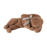Maileg - SCHLAFENDER PLÜSCHHASE Kuscheltier | Weiches Braun - Stofftier - ROSA ECK Concept Store