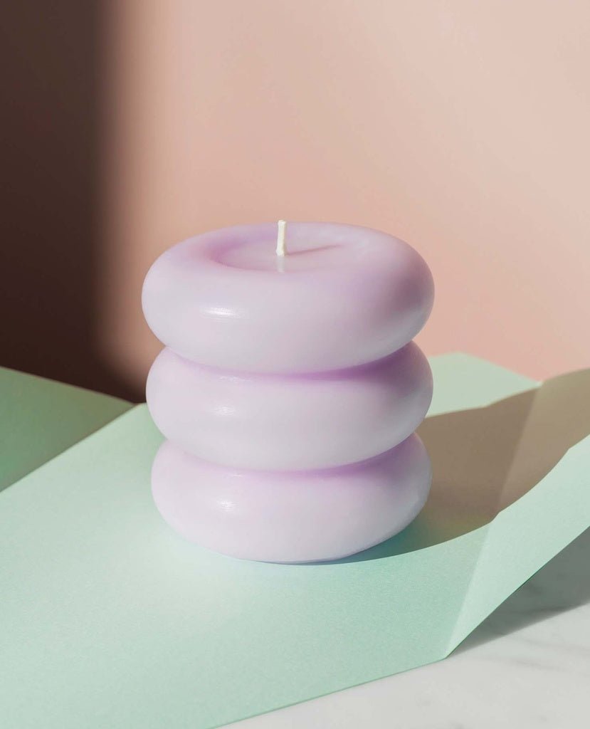 Octaevo - TEMPLO Kerze | Pale Lilac - ROSA ECK - Lila, ,