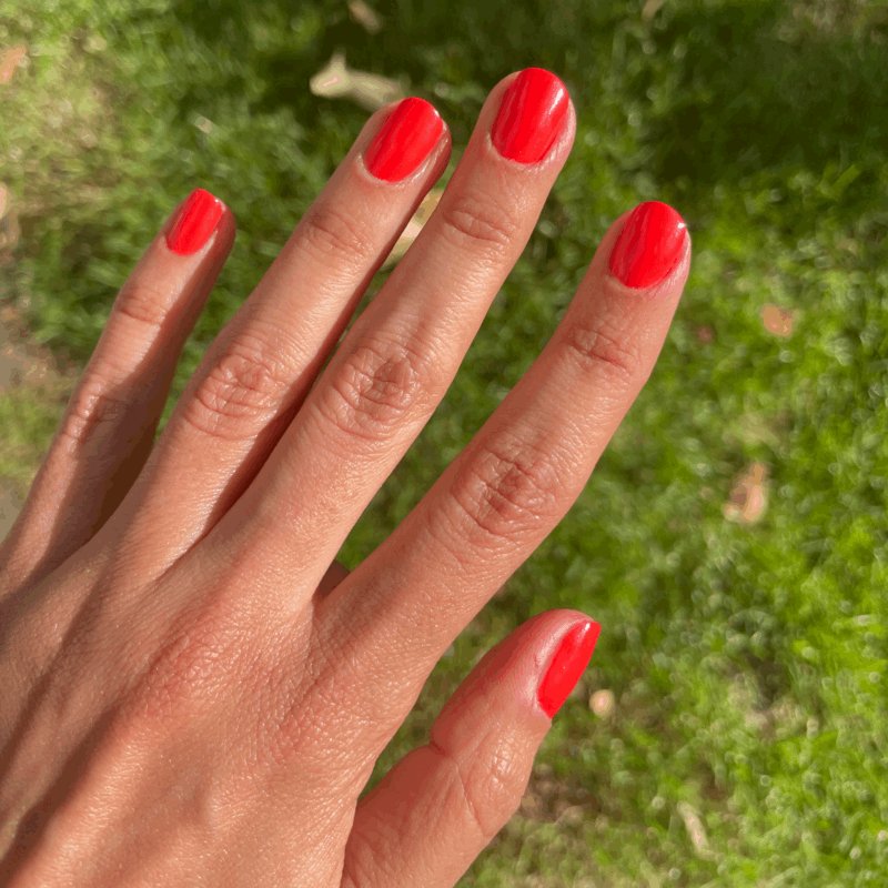 PIVOLEA - I'M BRAVE Nagellack Korallenrot - ROSA ECK - , ,