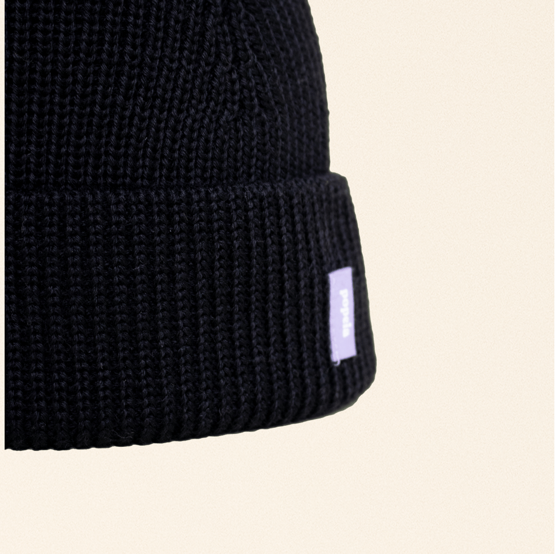 popeia - Beanie aus Merinowolle | Schwarz - ROSA ECK - , ,