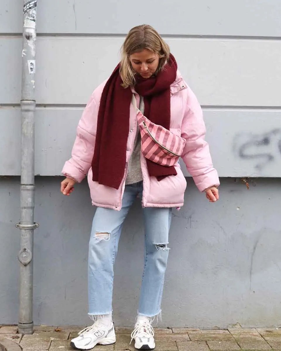 Rose in April - BANANA Bauchtasche | Stripes Burgundy / Flamingo - Tasche - ROSA ECK -