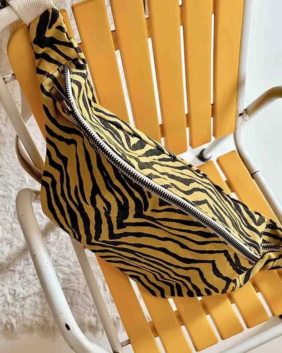 Rose in April - BANANA Bauchtasche • Zebra Bambou/Black - Bauchtasche - ROSA ECK