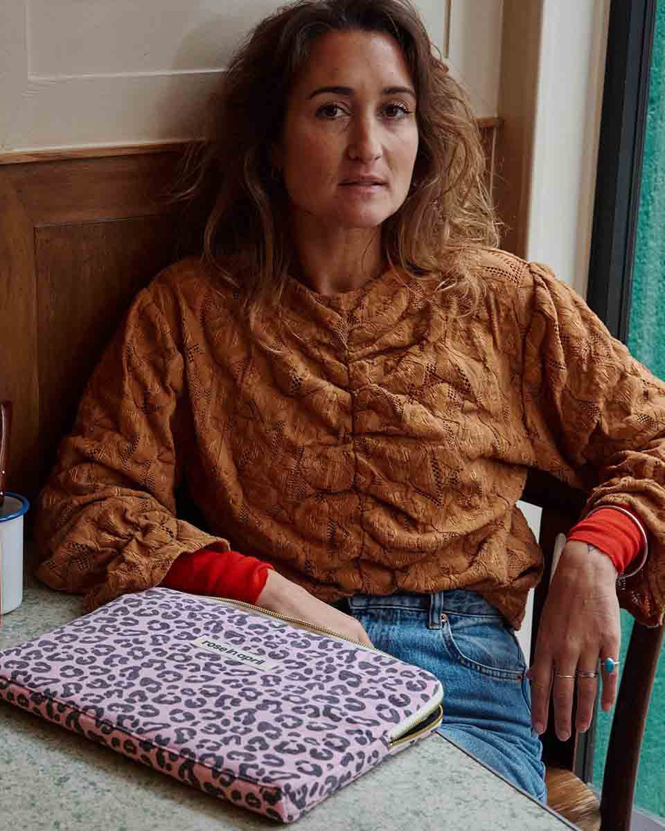 Rose in April - OCTAVE Laptoptasche | Graou Bubble - Laptoptasche - ROSA ECK -