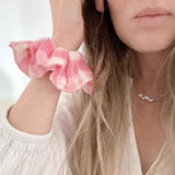 Rose in April - SCRUNCHIE Haargummi | Vichy Ecru - Neon Pink - ROSA ECK Concept Store