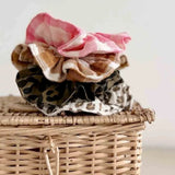 Rose in April - SCRUNCHIE Haargummi | Vichy Ecru - Neon Pink - ROSA ECK Concept Store