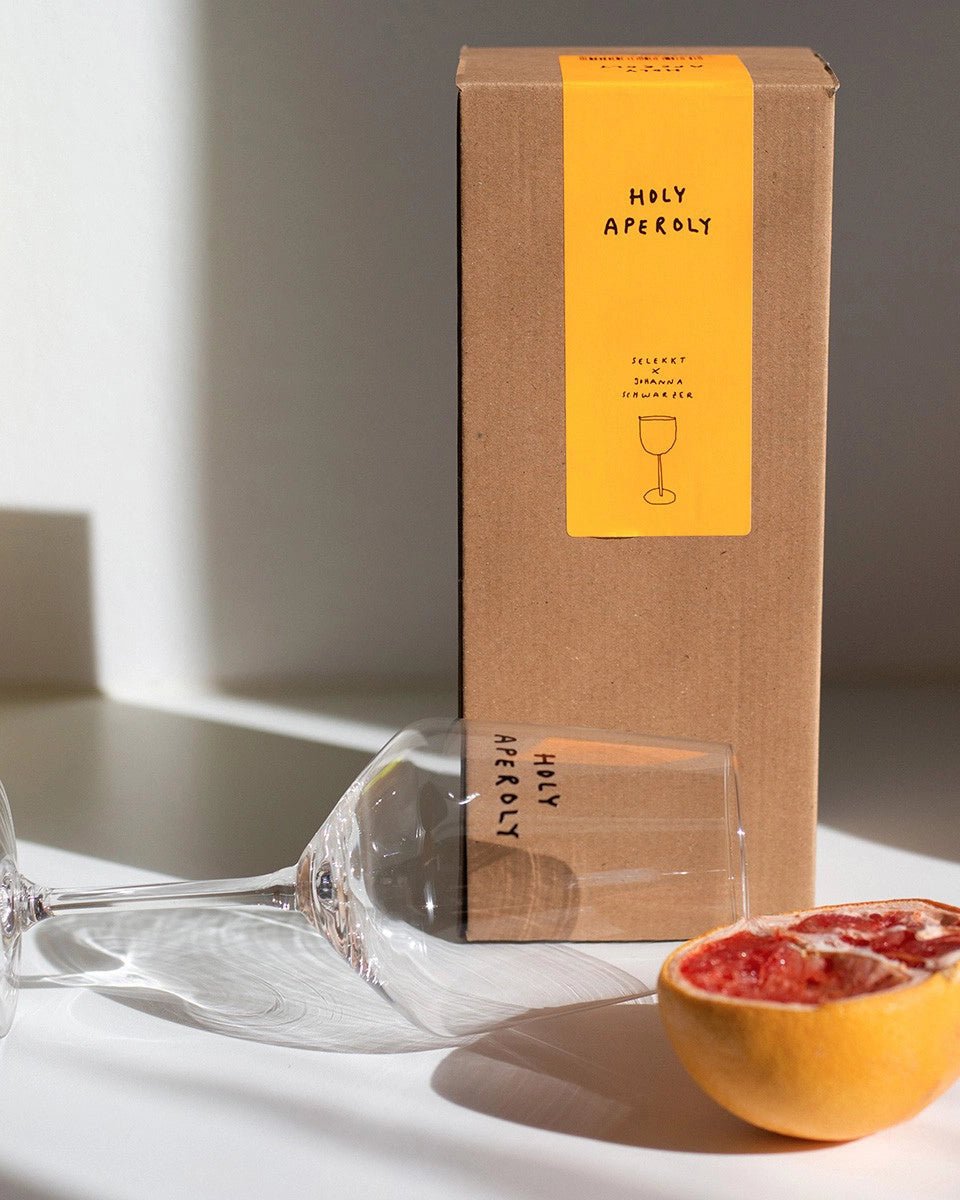 selekkt - HOLY APEROLY Glas mit Spruch - Trinkglas - ROSA ECK Concept Store