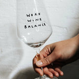 selekkt - WORK WINE BALANCE Weinglas mit Spruch - Trinkglas - ROSA ECK Concept Store