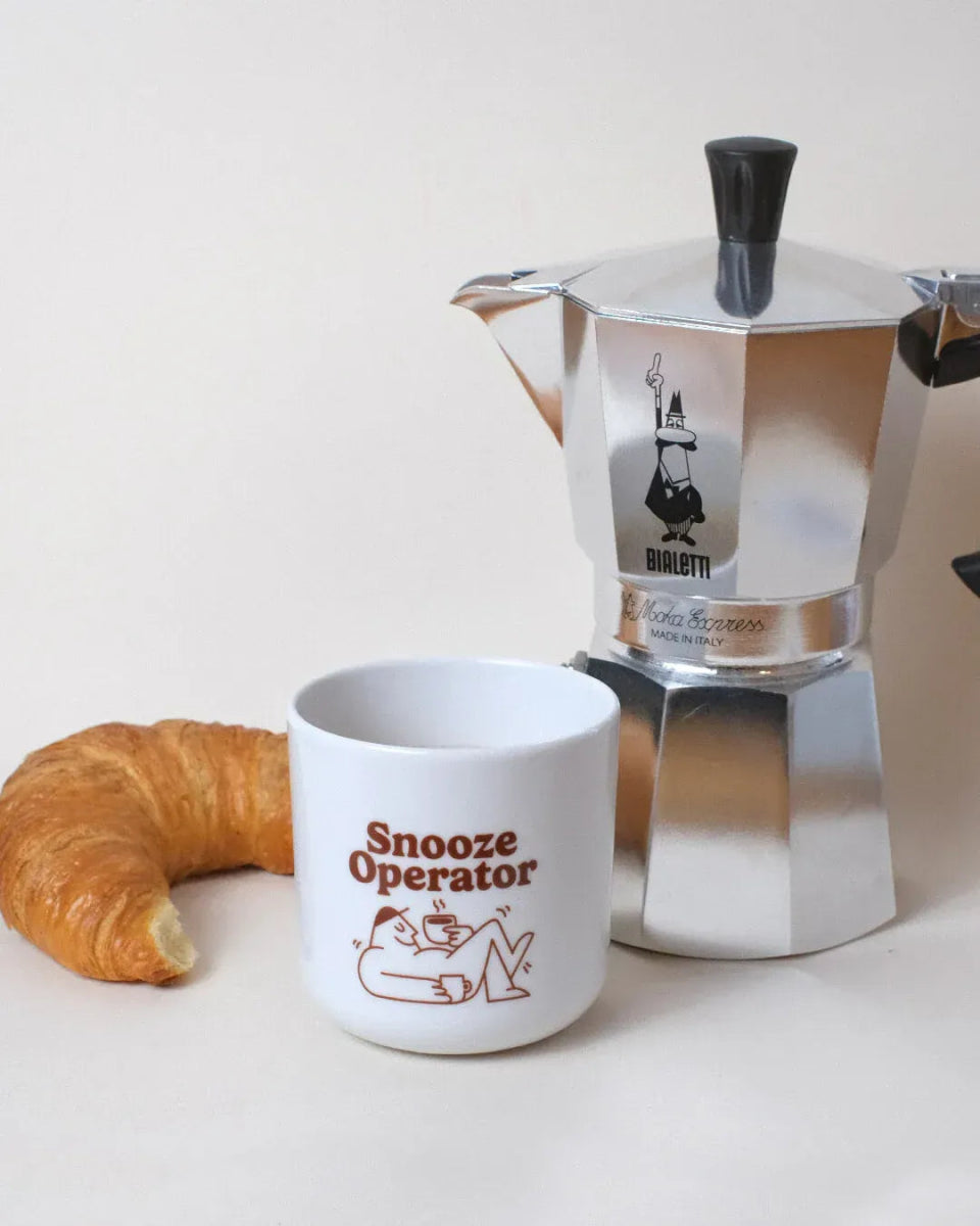 studio ciao - SNOOZE OPERATOR Porzellanbecher - Kaffee - und Teetasse - ROSA ECK Concept Store