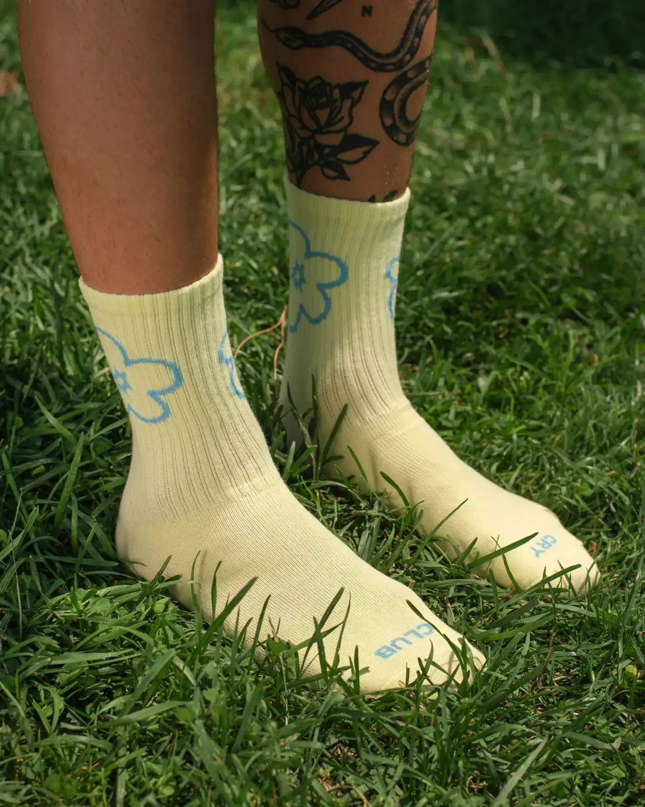 Tarta Gelatina - CRY CLUB Socken – Gelb mit Blumen - Motiv - Socken - ROSA ECK Concept Store