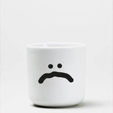 yahya studio - BIPOLAR Becher aus Porzellan - ROSA ECK - Smiley, Tasse,