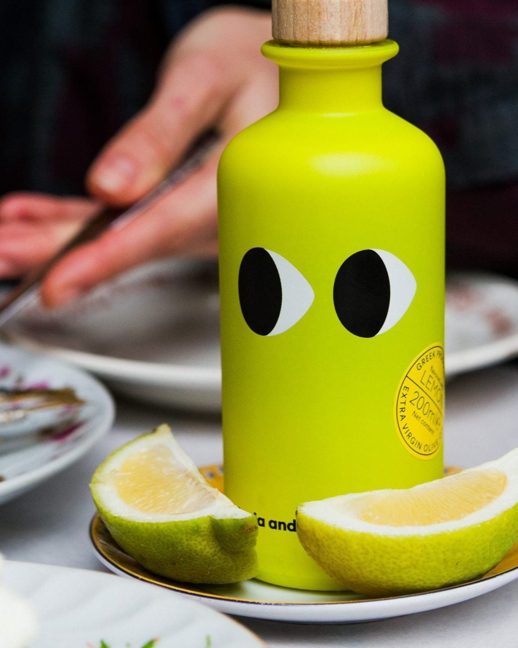 Yiayia and Friends - Natives Olivenöl Extra mit Zitrone - ROSA ECK - , ,