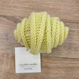 Kleiner Strickschal • Zitronengelb
