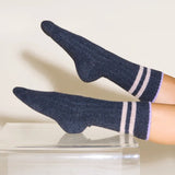 Dicke Stricksocken aus Wolle • Grau mit Streifen