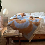 KLEKKS NO. 30 Wolldecke in Hellblau/Orange