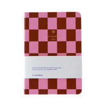 A-Journal - MY JOURNAL Kleines Tagebuch für 2027 (A6) • Pink Red Checkered - ROSA ECK